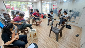guitar class in mulund